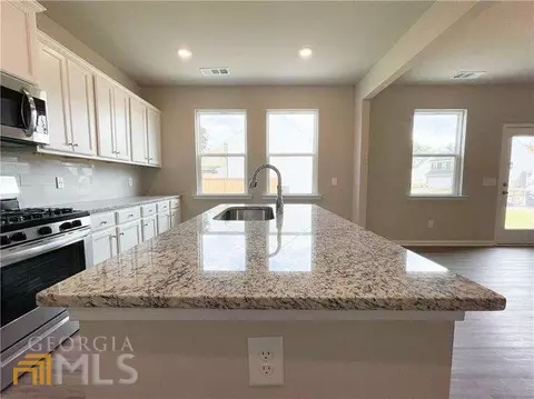 565 Edgemore Rd, Canton, GA 30114 photo 8