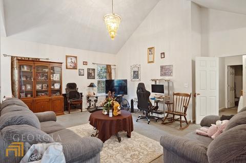 5283 Eubanks Dr, Morrow, GA 30260 photo 6