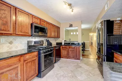 1668 Northridge Dr, Morrow, GA 30260 photo 12