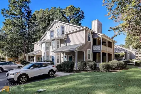 1668 Northridge Dr, Morrow, GA 30260 photo 2