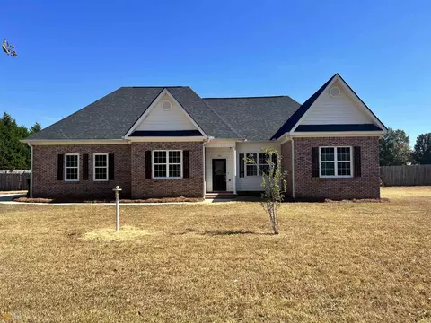 184 Roy Dr, Byron, GA 31008 photo 1