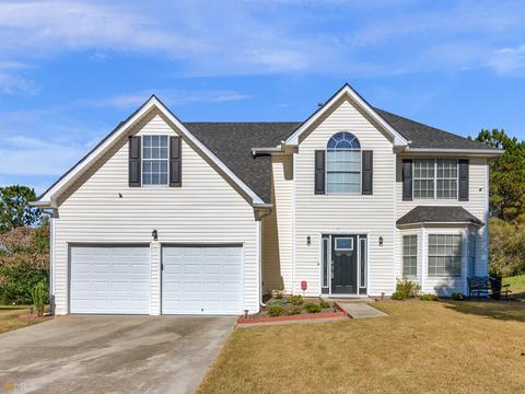 1322 Pebble Beach Ln, Hampton, GA 30228 photo 1