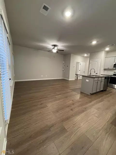 295 Skipjack Ct, Covington, GA 30016 photo 17