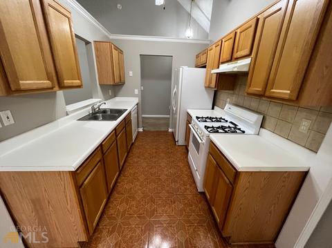 40 Creekside Ct, Covington, GA 30016 photo 4