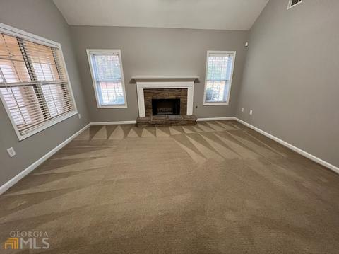 40 Creekside Ct, Covington, GA 30016 photo 3