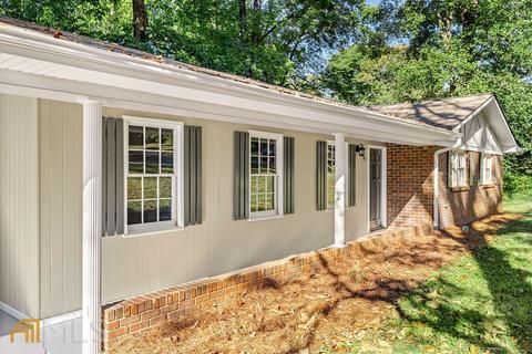 457 Ridgeway Cir, Cornelia, GA 30531 photo 3