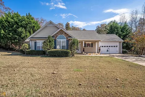 165 Buckeye Trails Dr, Commerce, GA 30530 photo 1