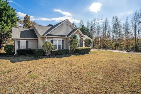 165 Buckeye Trails Dr, Commerce, GA 30530 photo 2