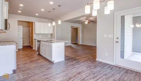 1076 Lyndhurst Ln, Bethlehem, GA 30620 photo 13