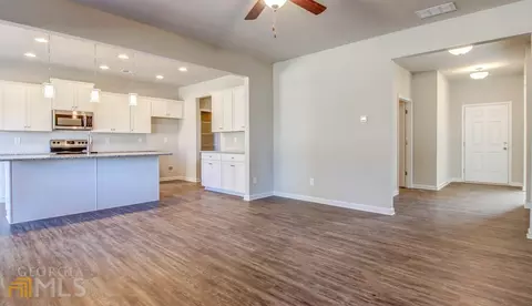 1076 Lyndhurst Ln, Bethlehem, GA 30620 photo 6
