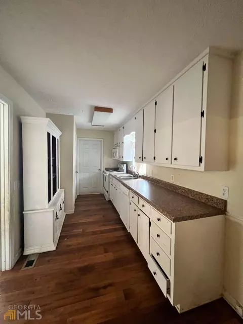 3320 Fork Rd, Gainesville, GA 30506 photo 8