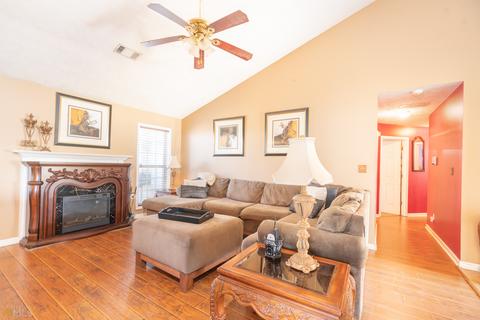 10668 Paladin Dr, Hampton, GA 30228 photo 5