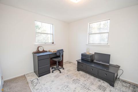 281 Hunt Rd, Lagrange, GA 30241 photo 11