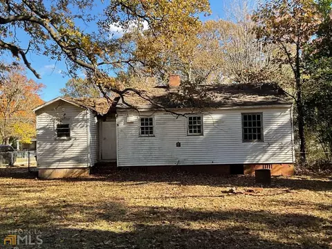 109 Pearce Dr, Warner Robins, GA 31093 photo 2