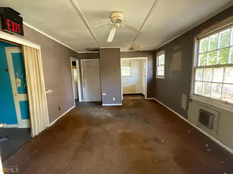 109 Pearce Dr, Warner Robins, GA 31093 photo 3