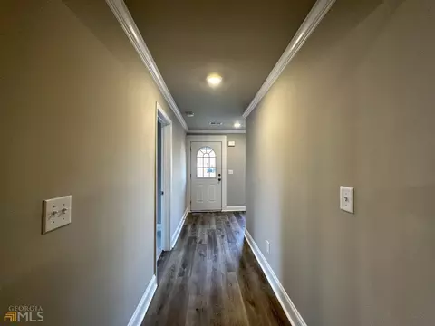 305 E Broad St, Winder, GA 30680 photo 17