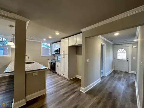 305 E Broad St, Winder, GA 30680 photo 13