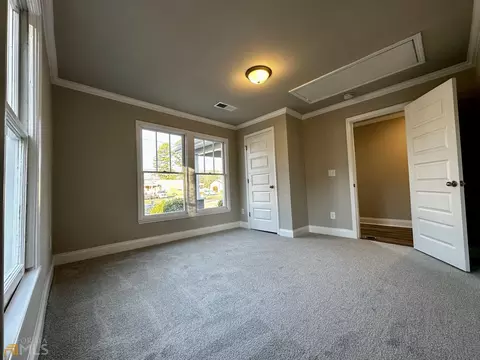 305 E Broad St, Winder, GA 30680 photo 24