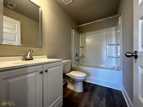 305 E Broad St, Winder, GA 30680 photo 26