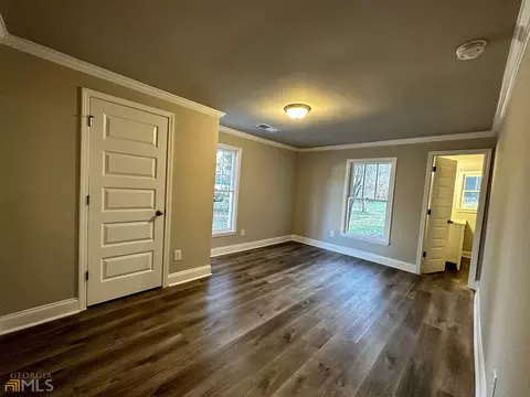 305 E Broad St, Winder, GA 30680 photo 19