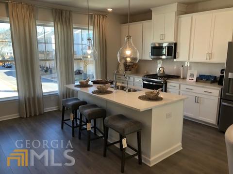 3805 Davis Cir, Duluth, GA 30096 photo 2