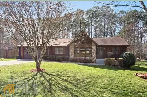 3197 Meadow Lark Dr, Duluth, GA 30096 photo 1