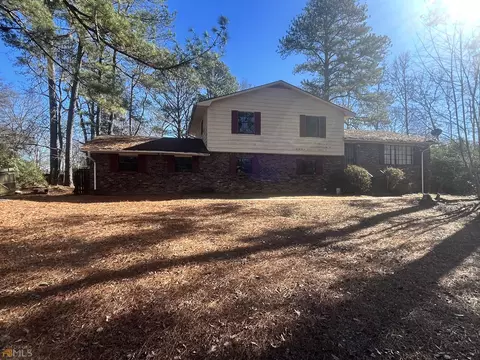 2271 Olin Ct, Morrow, GA 30260 photo 1