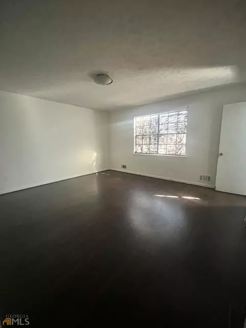 2271 Olin Ct, Morrow, GA 30260 photo 18