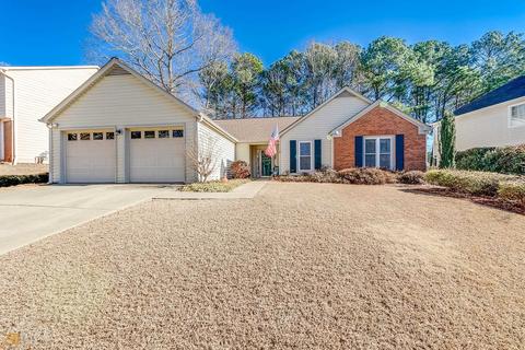 4261 E Meadow Dr, Duluth, GA 30096 photo 3