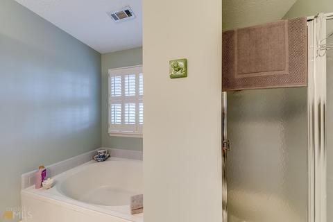 4261 E Meadow Dr, Duluth, GA 30096 photo 25