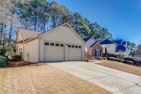 4261 E Meadow Dr, Duluth, GA 30096 photo 4