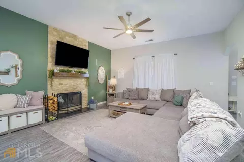 288 Stable View Loop, Dallas, GA 30132 photo 11