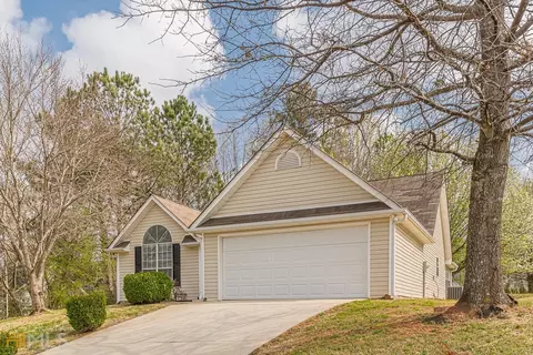 1746 Live Oak Ln, Hampton, GA 30228 photo 3