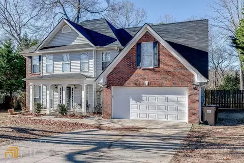702 Michael Dr, Winder, GA 30680 photo 2