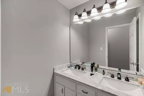 702 Michael Dr, Winder, GA 30680 photo 32