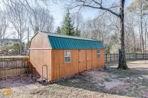 702 Michael Dr, Winder, GA 30680 photo 42