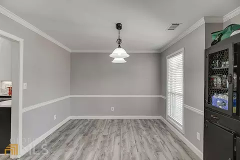 702 Michael Dr, Winder, GA 30680 photo 8