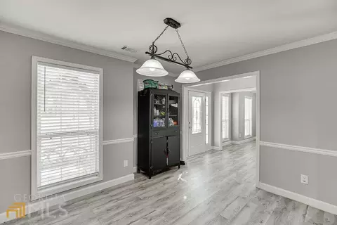 702 Michael Dr, Winder, GA 30680 photo 10
