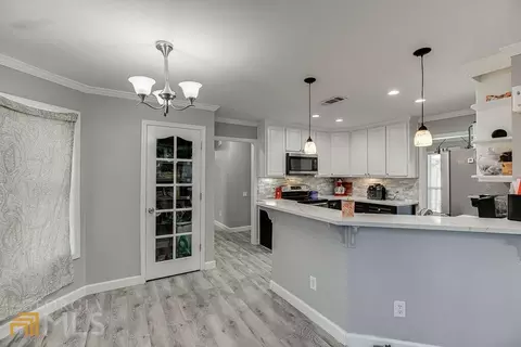 702 Michael Dr, Winder, GA 30680 photo 16