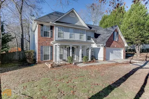 702 Michael Dr, Winder, GA 30680 photo 3