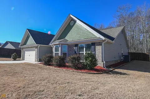 38 Dockside Dr, Statham, GA 30666 photo 2