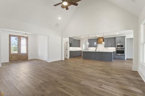 185 Conner Ln, Williamson, GA 30292 photo 8