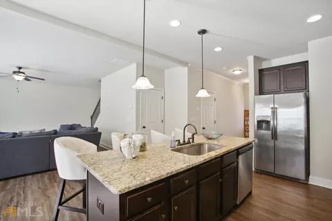2207 Bridgewater Pass, Hampton, GA 30228 photo 7
