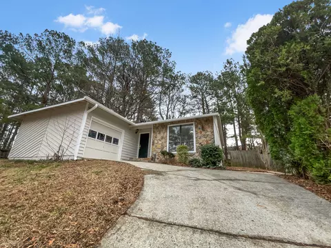 761 Villa Way, Jonesboro, GA 30238