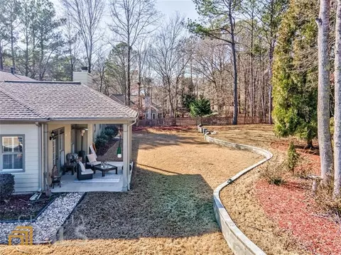 6715 Torrey Pine Cir, Suwanee, GA 30024 photo 52