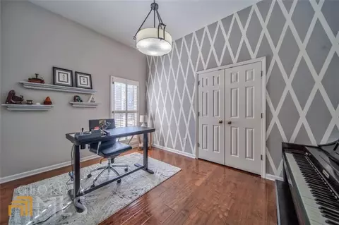 6715 Torrey Pine Cir, Suwanee, GA 30024 photo 8