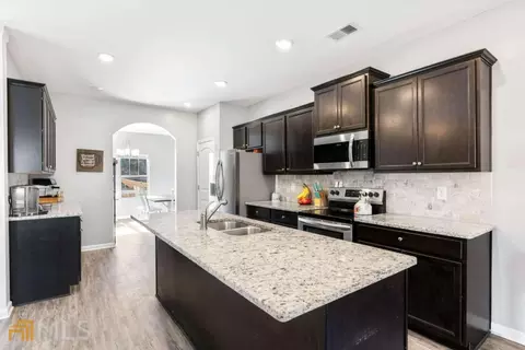 313 Daffodil Dr, Temple, GA 30179 photo 3