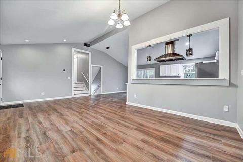 212 Wynn Dr, Hampton, GA 30228 photo 4