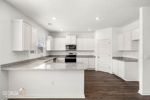 1631 E Brook Dr, Conyers, GA 30012 photo 5