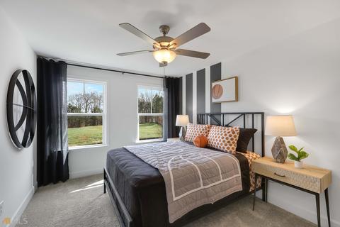 215 Mackenzie Ct, Covington, GA 30016 photo 5